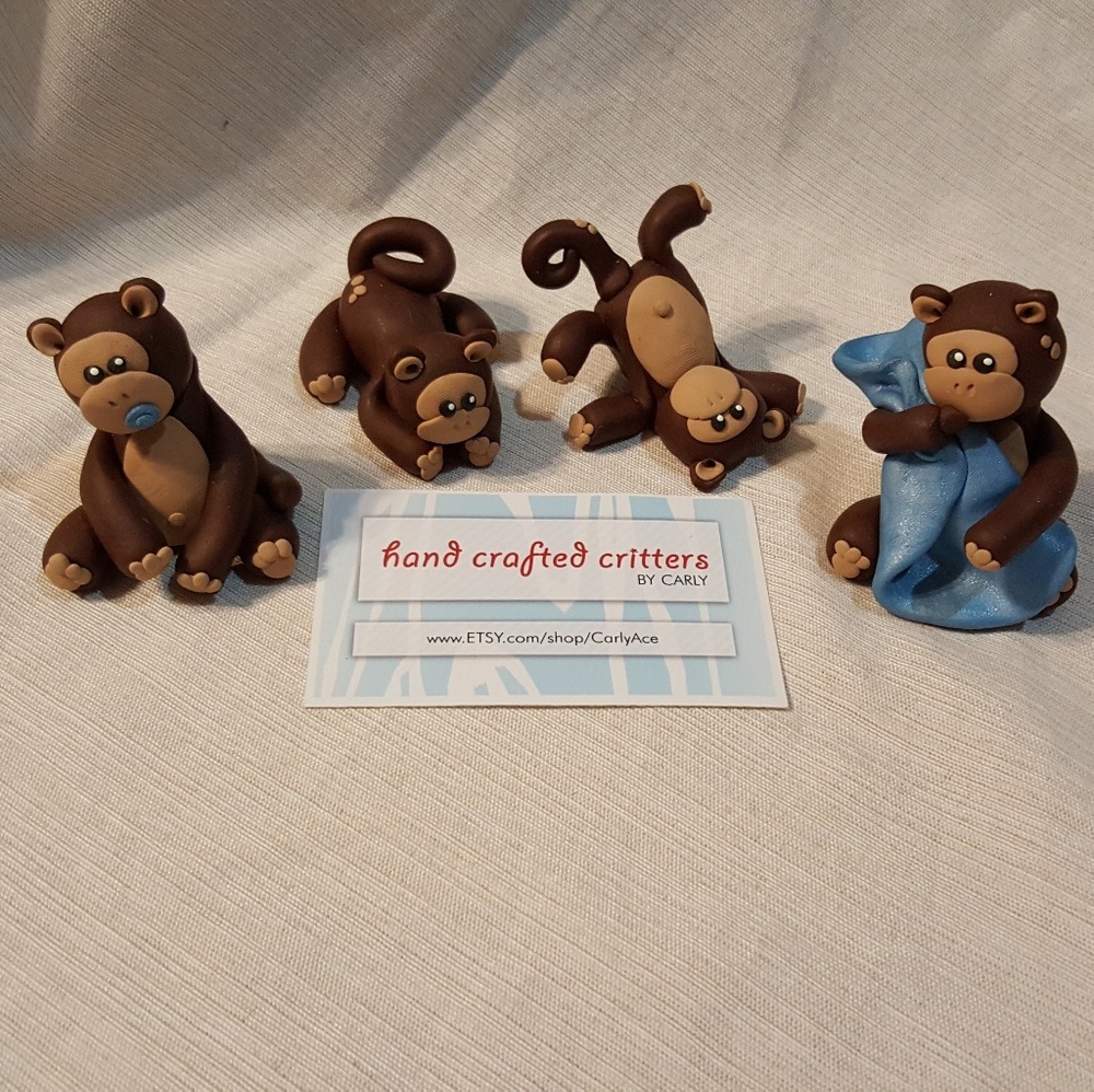 Baby shower monkeys, handmade clay baby decor - Picture 4 of 4